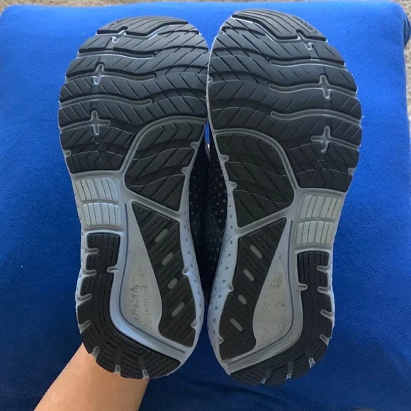 Brooks Glycerin Shoes - Dark Gray with Indigo Blue - Picture 5 of 11